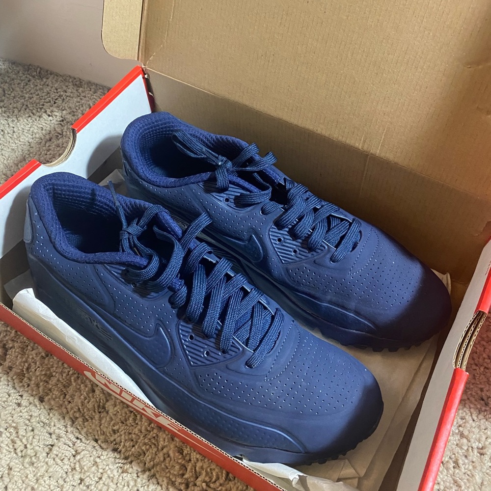 Brand new Nike Air Max 90 Ultra Moire